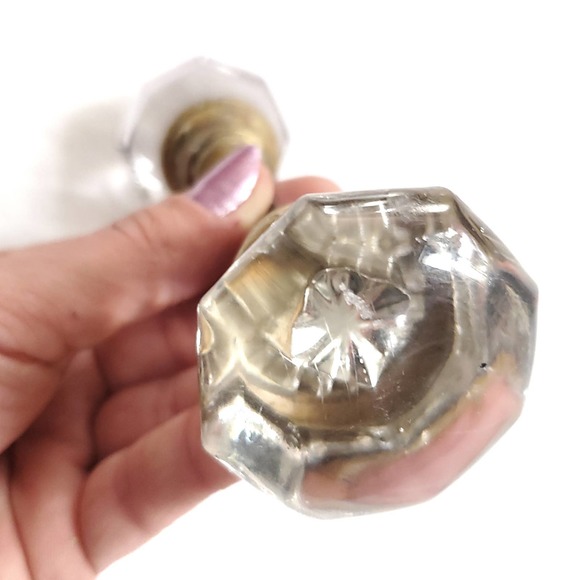 Antique | 8 Sided Glass Door Knob Set